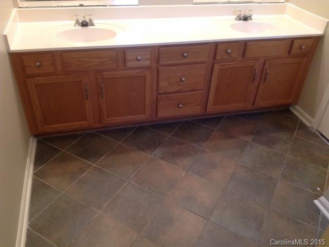 Tealbriar - Residential Lease