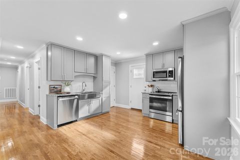 206 Hunter Street York SC 29745