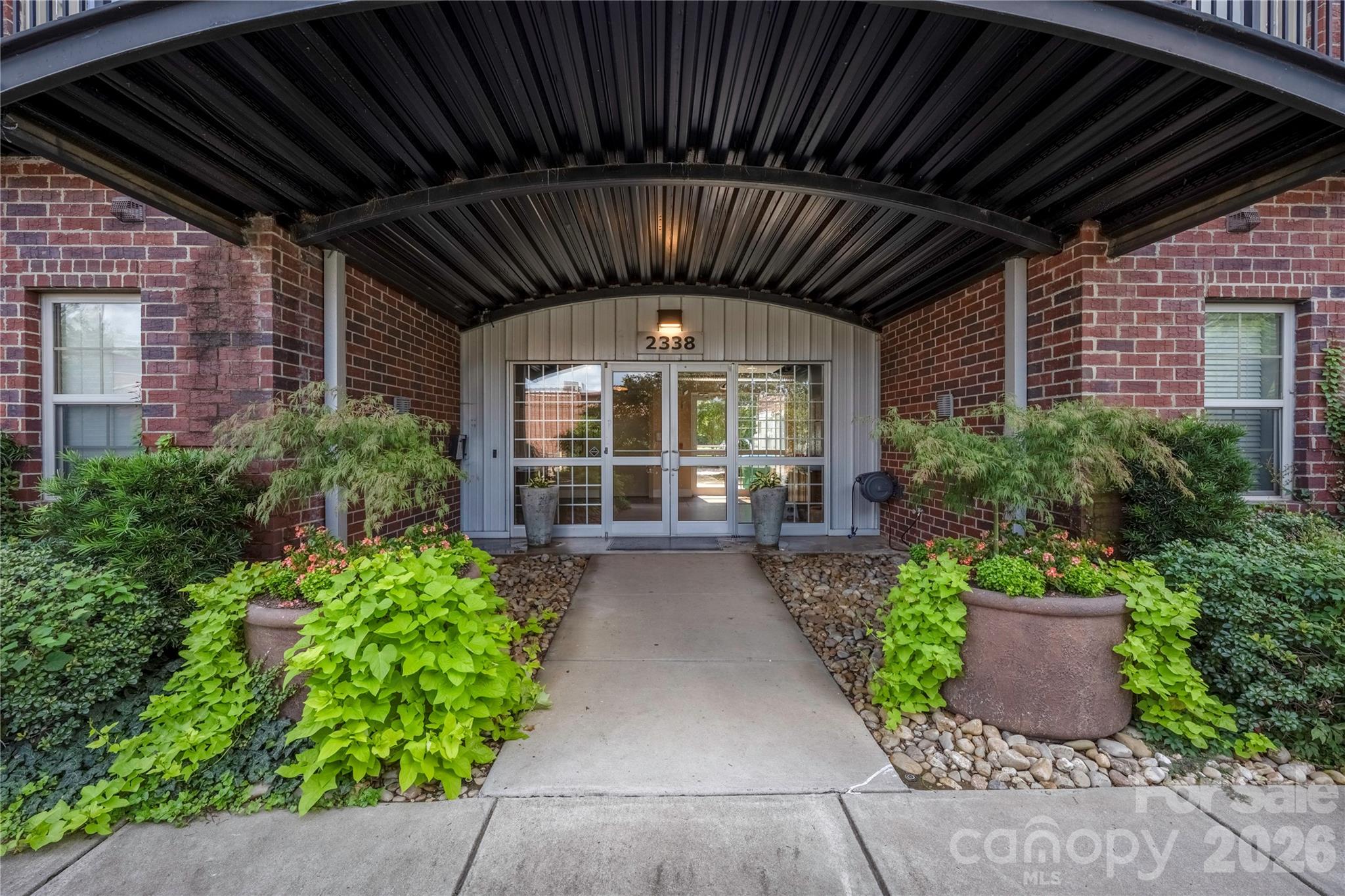 28th Row - Residential