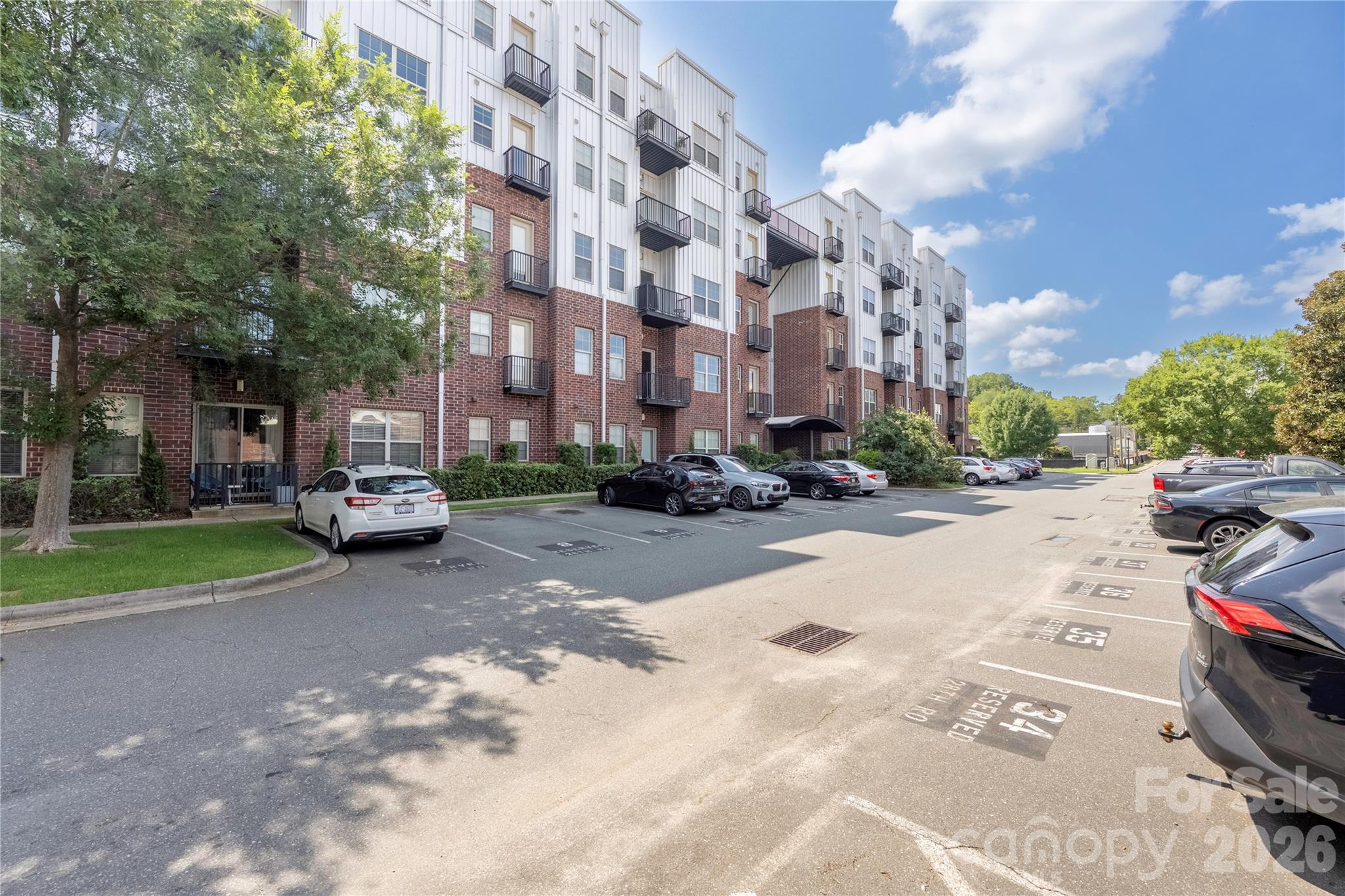 28th Row - Residential