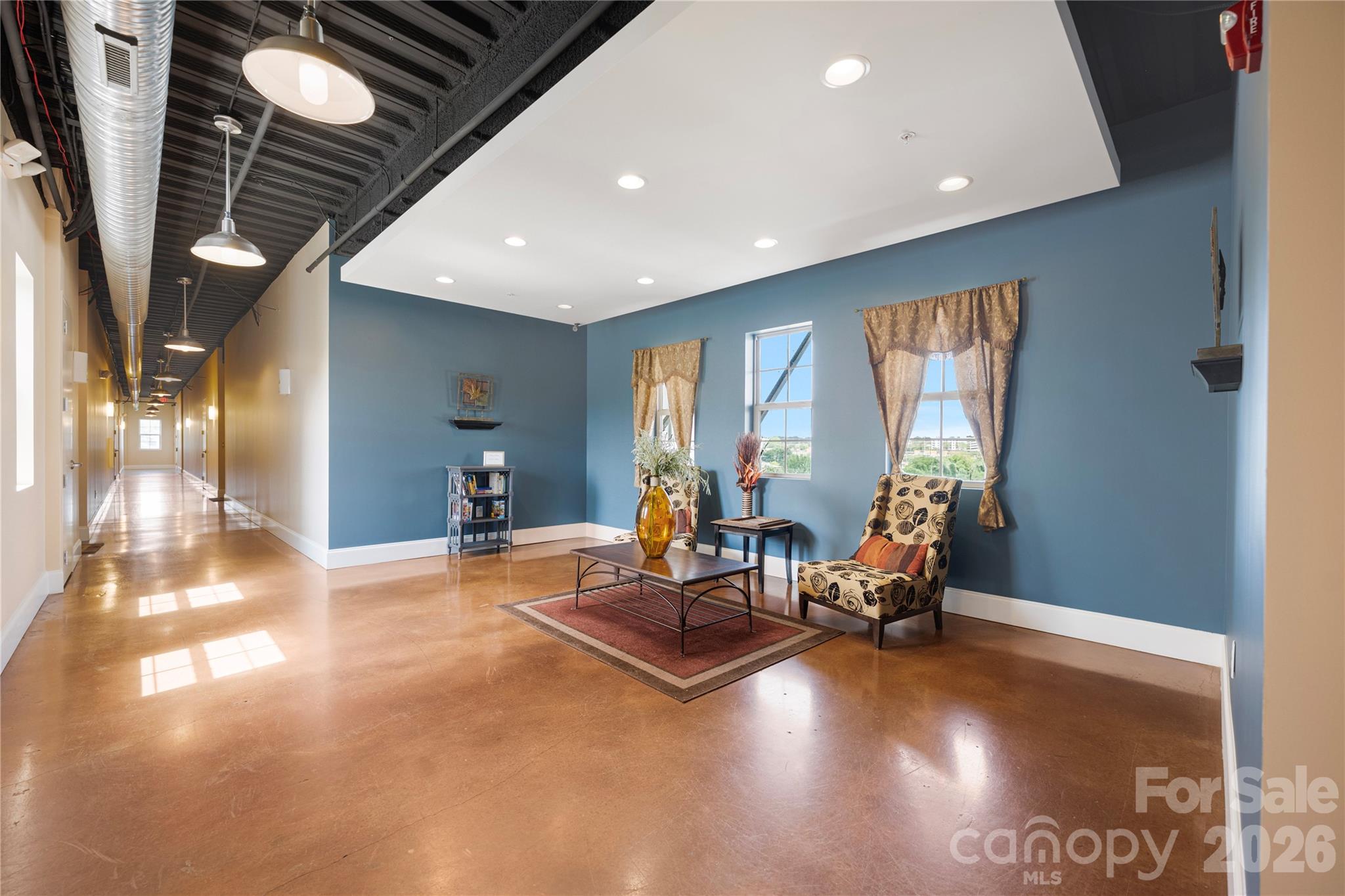 28th Row - Residential