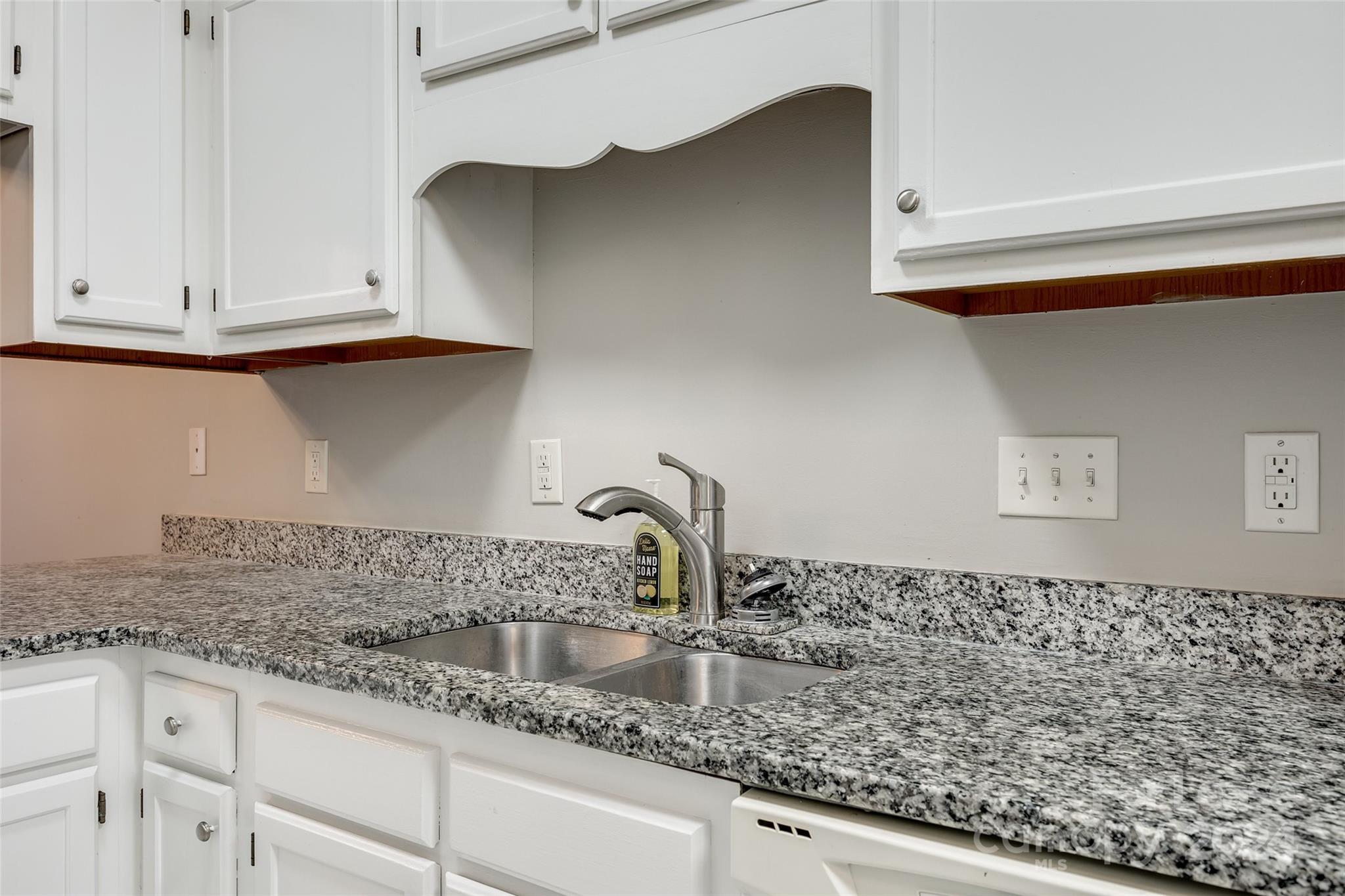 Regent Park - Residential Lease