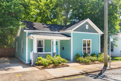 Photo of 1108 Pegram Street, Charlotte, NC 28205 (MLS # 4367071)