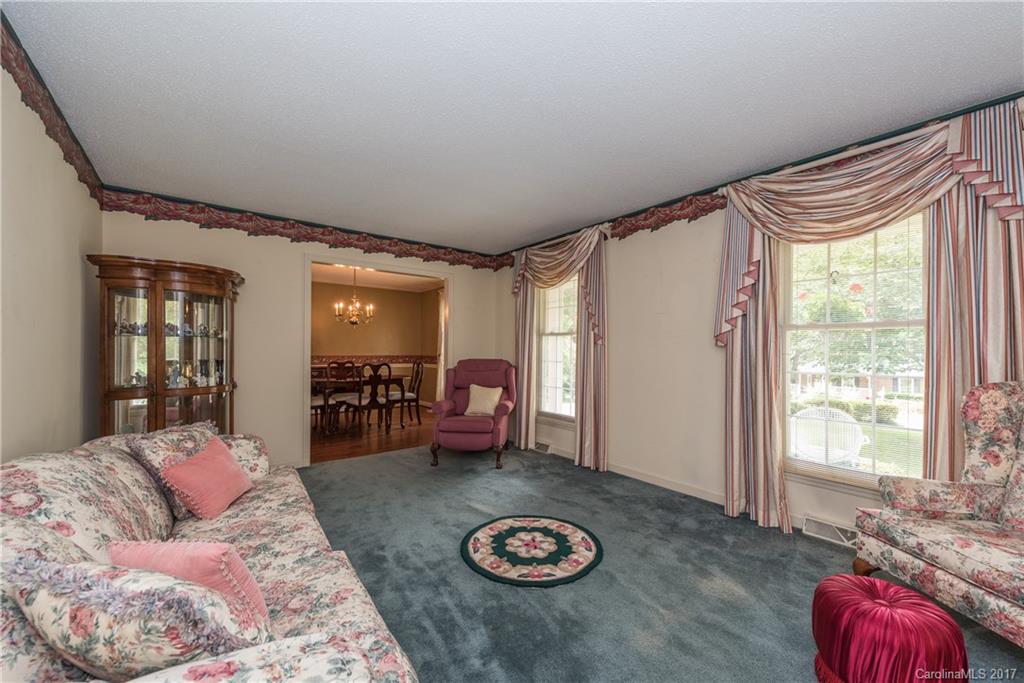 Forest Hills - Residential