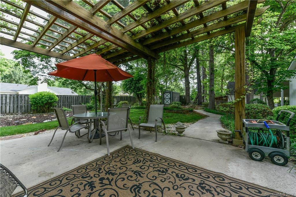 Forest Hills - Residential