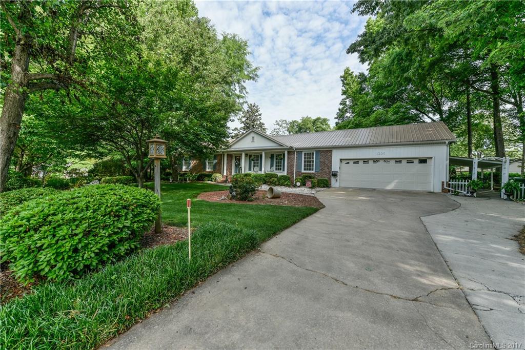 Forest Hills - Residential