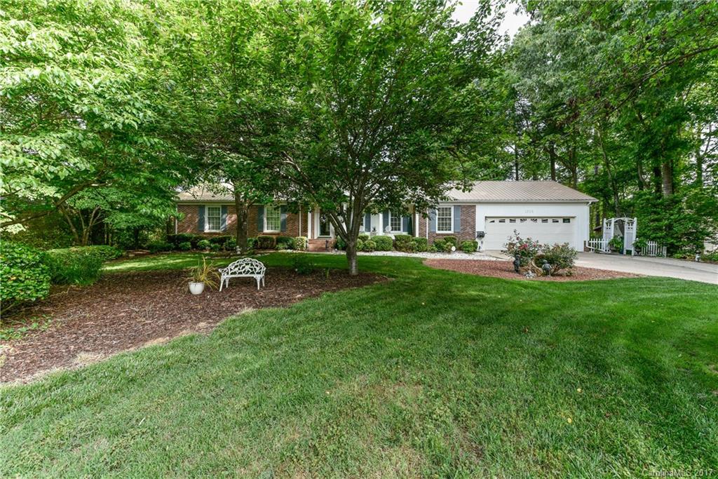 Forest Hills - Residential