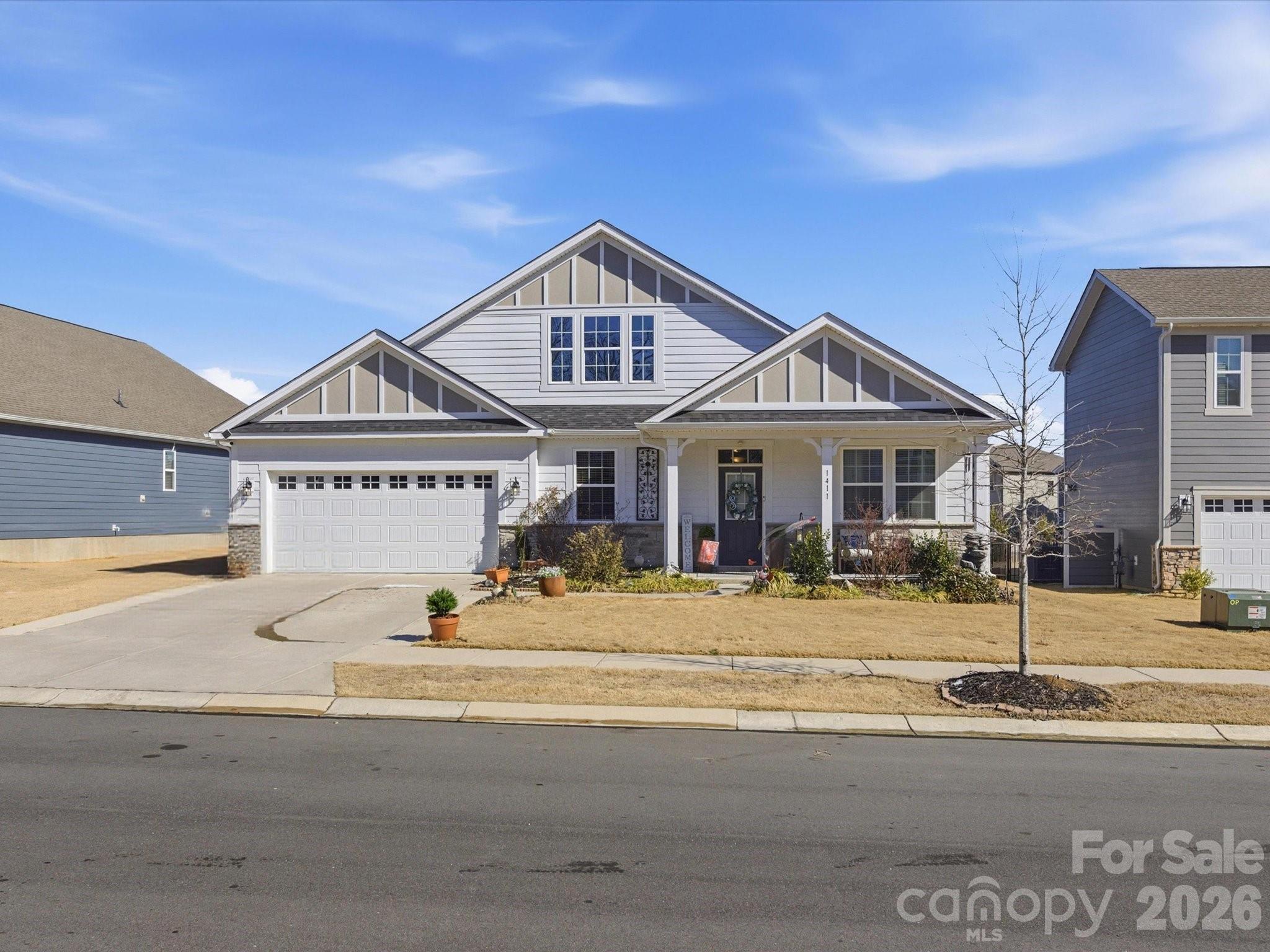 1411 Ainslie Place Road