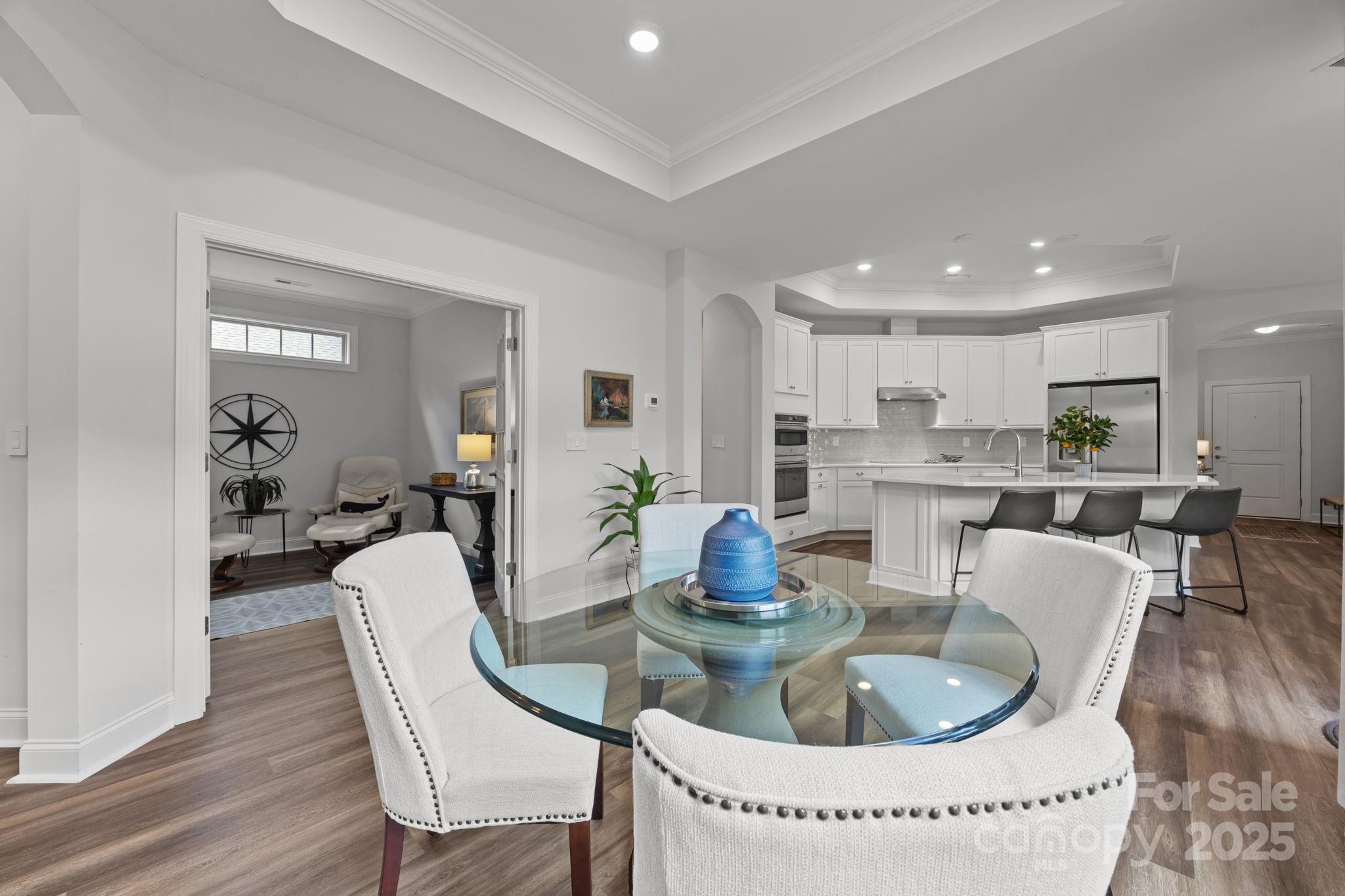 1113 Headwaters Court