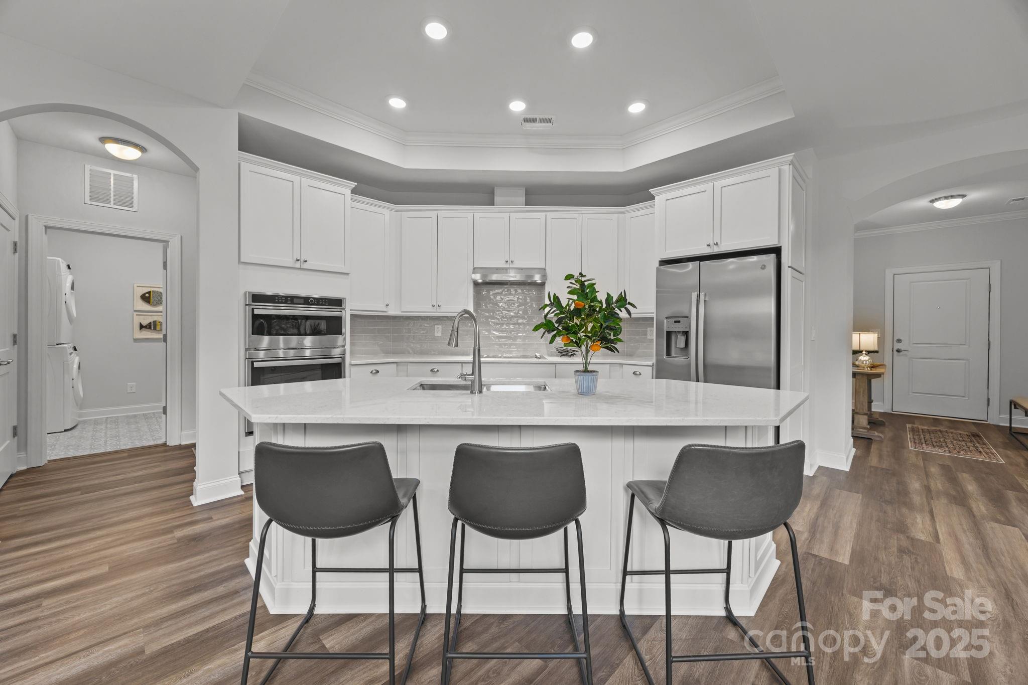 1113 Headwaters Court
