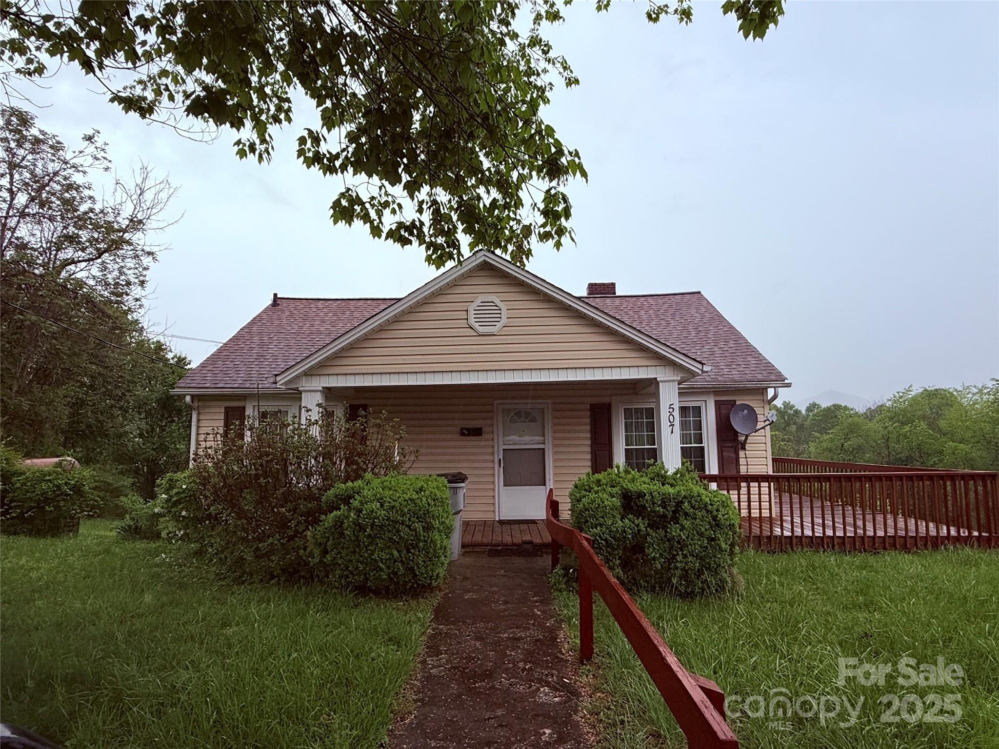 Listing image 3