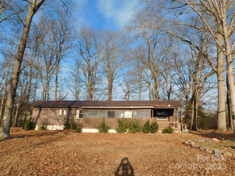 Photo of 3028 Austin Chaney Road, Monroe, NC 28110 (MLS # 4333417)