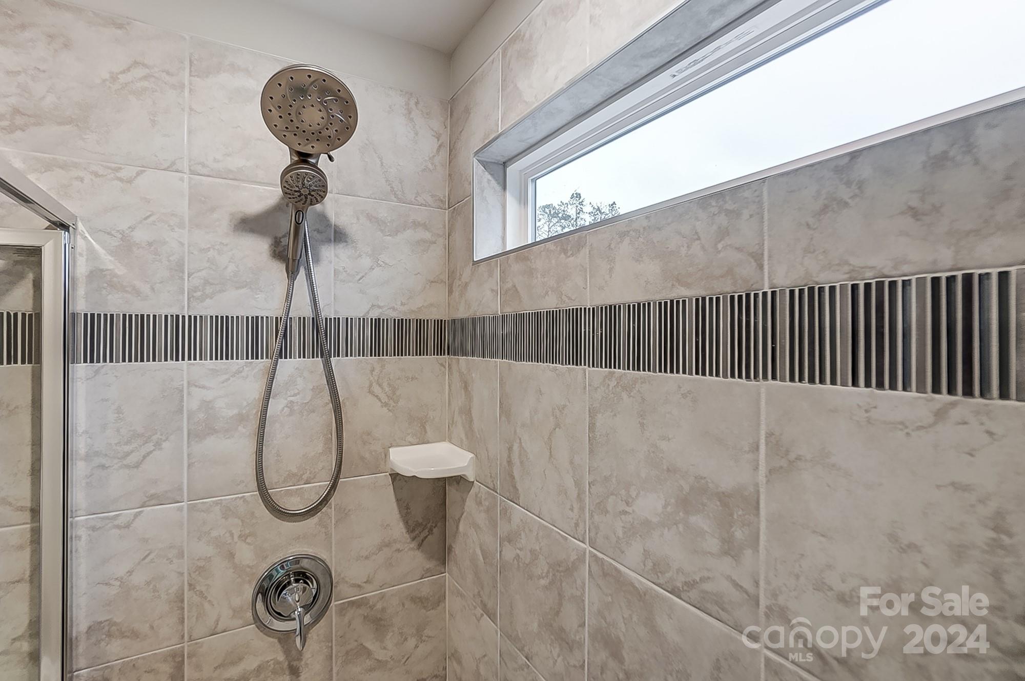 Falls Cove at Lake Norman - Residential