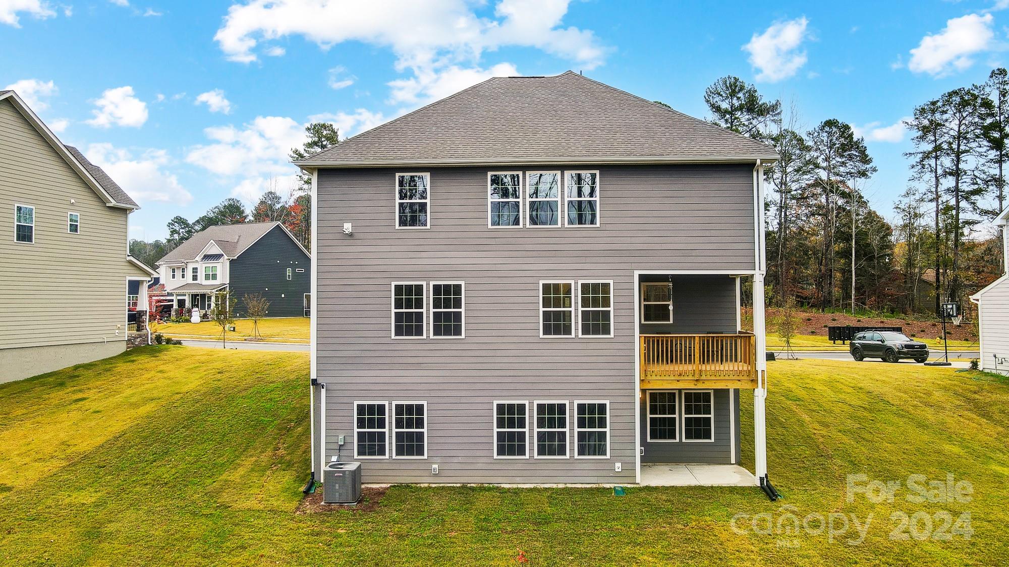 Falls Cove at Lake Norman - Residential