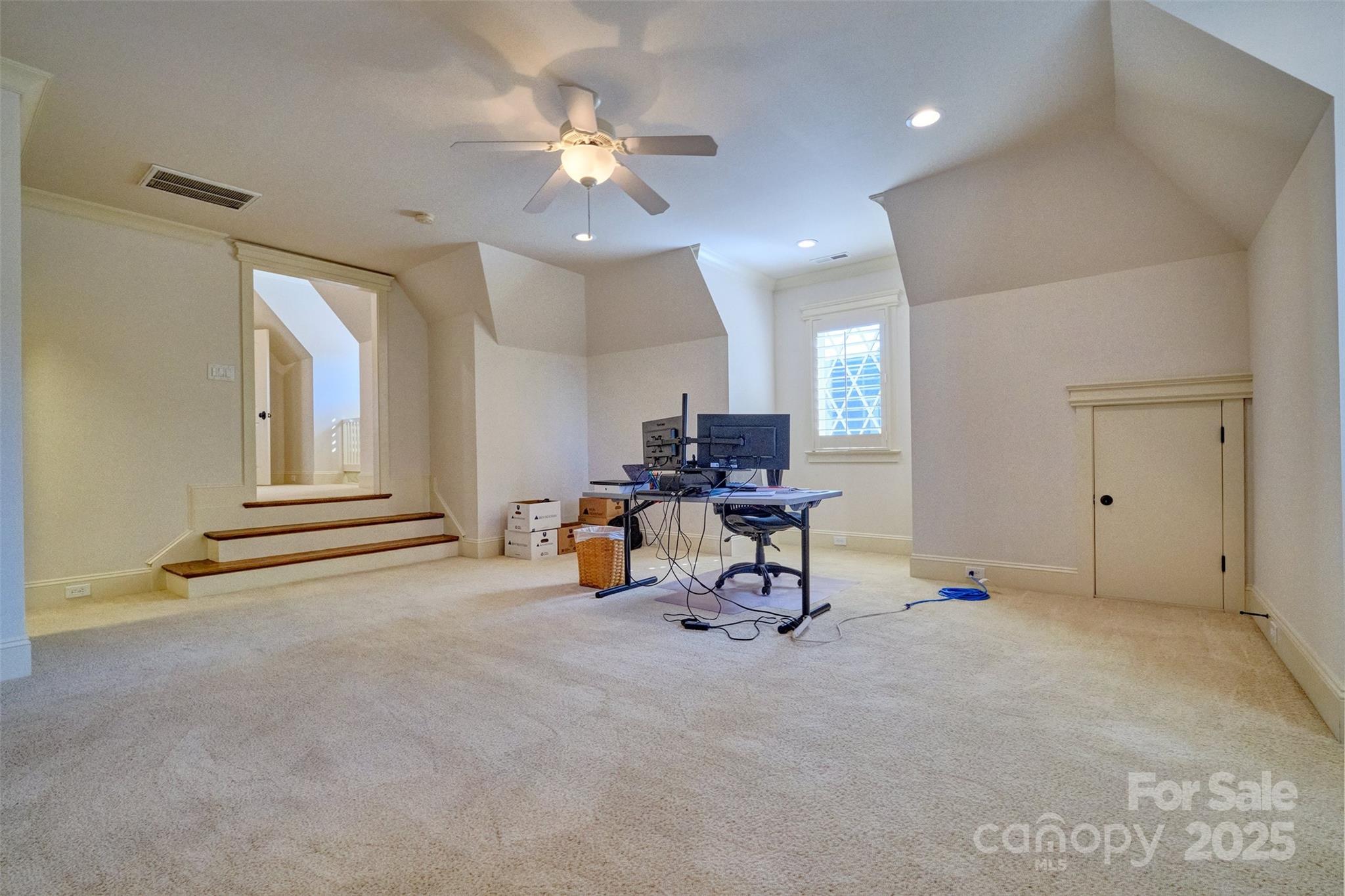 The Palisades - Residential