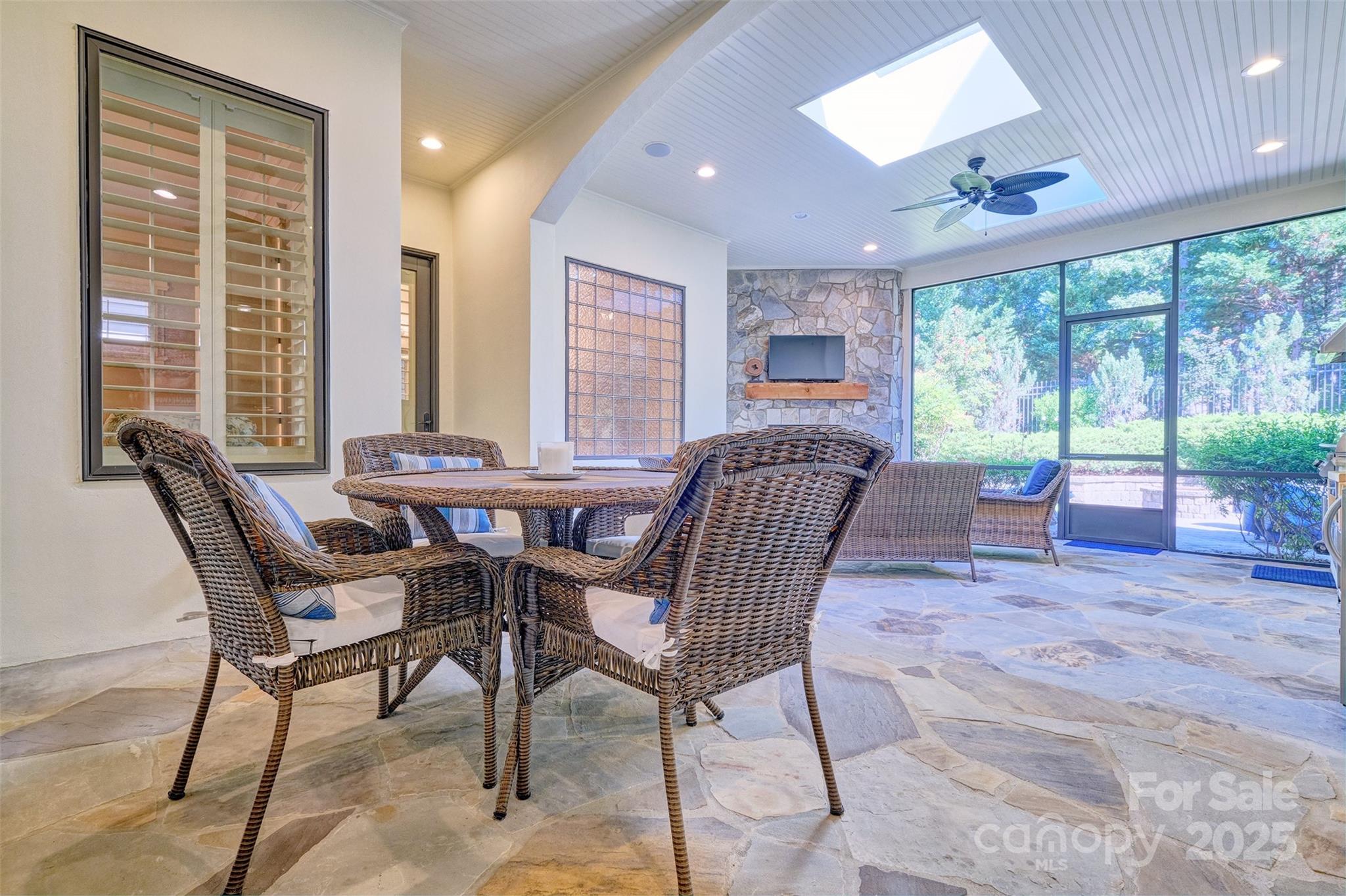 The Palisades - Residential