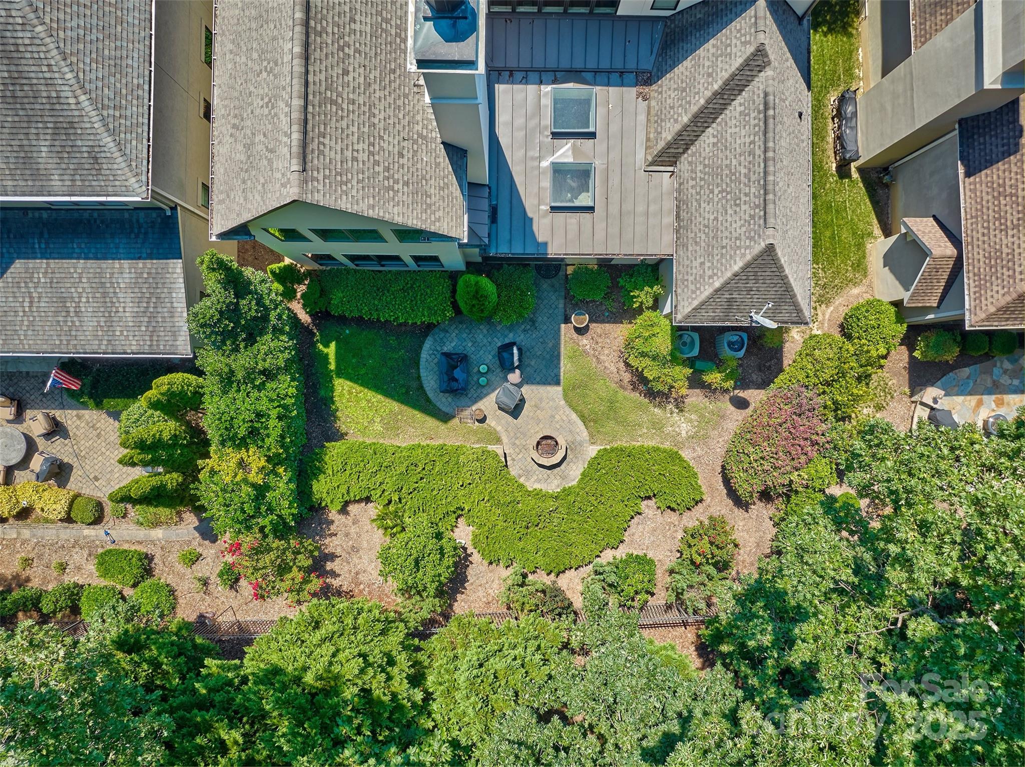 The Palisades - Residential