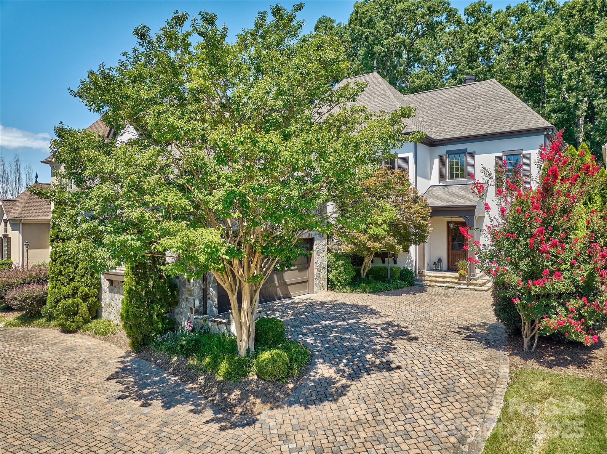 The Palisades - Residential