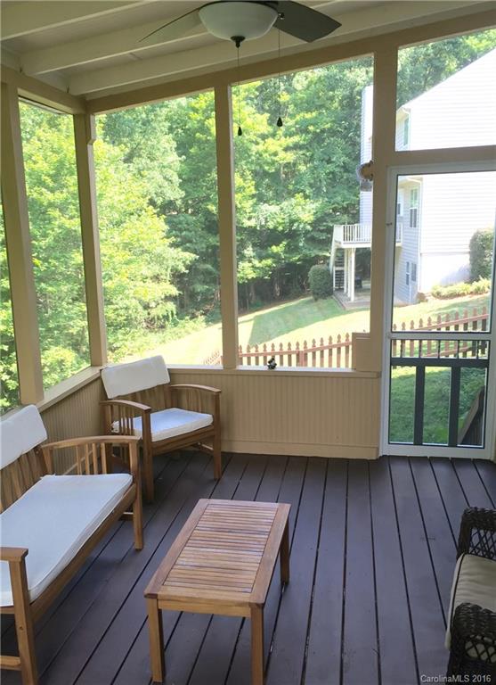 Harbor Club - Residential