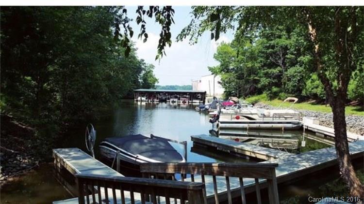 Harbor Club - Residential