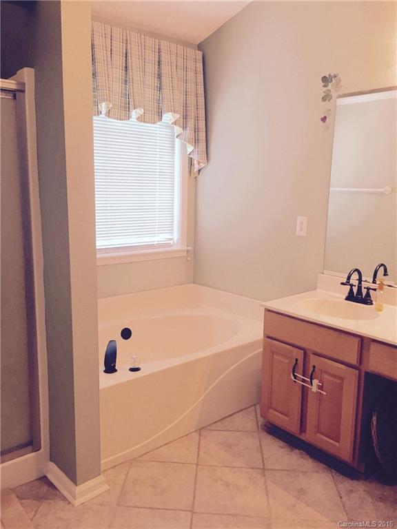 Harbor Club - Residential