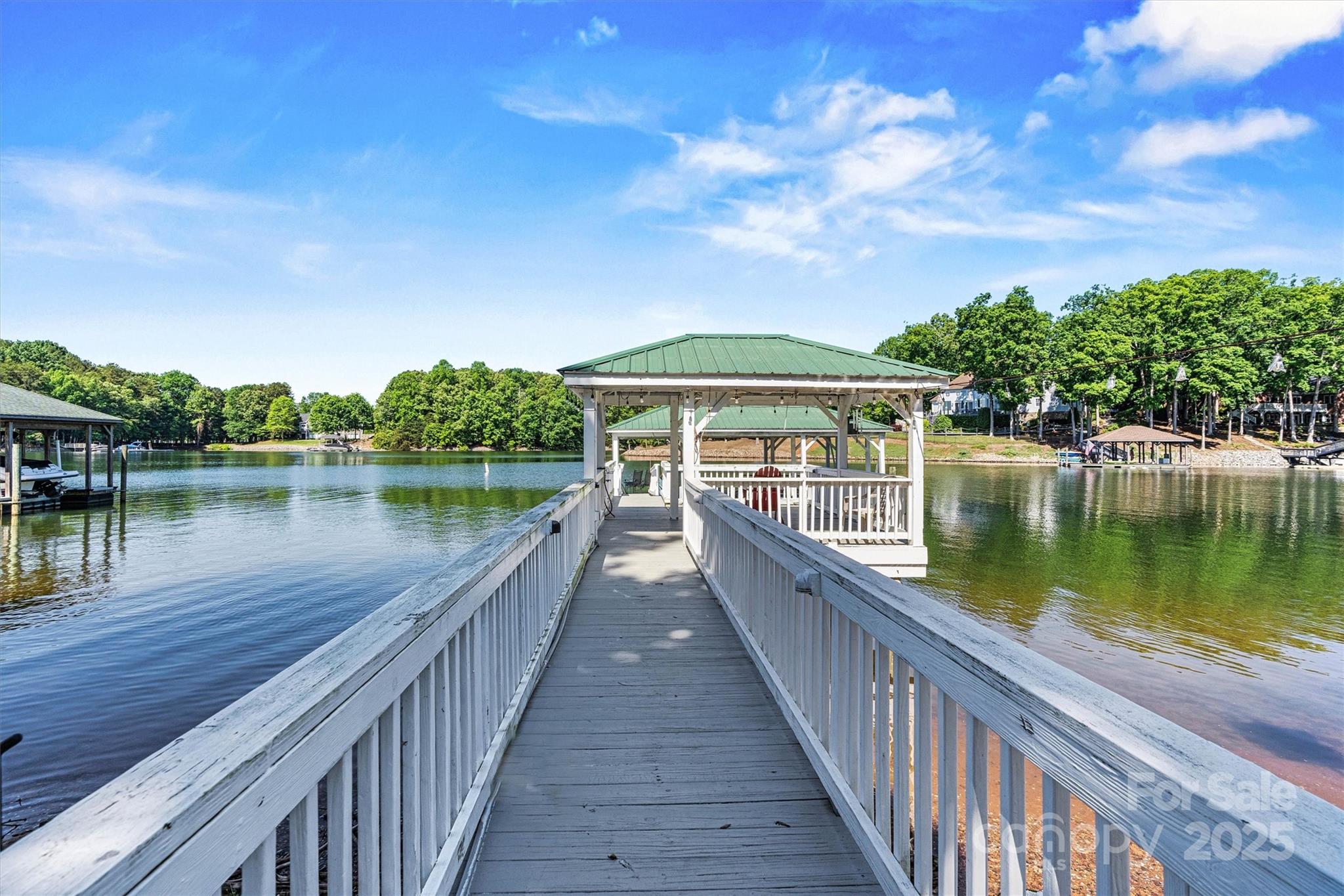 9561 Island Point Road