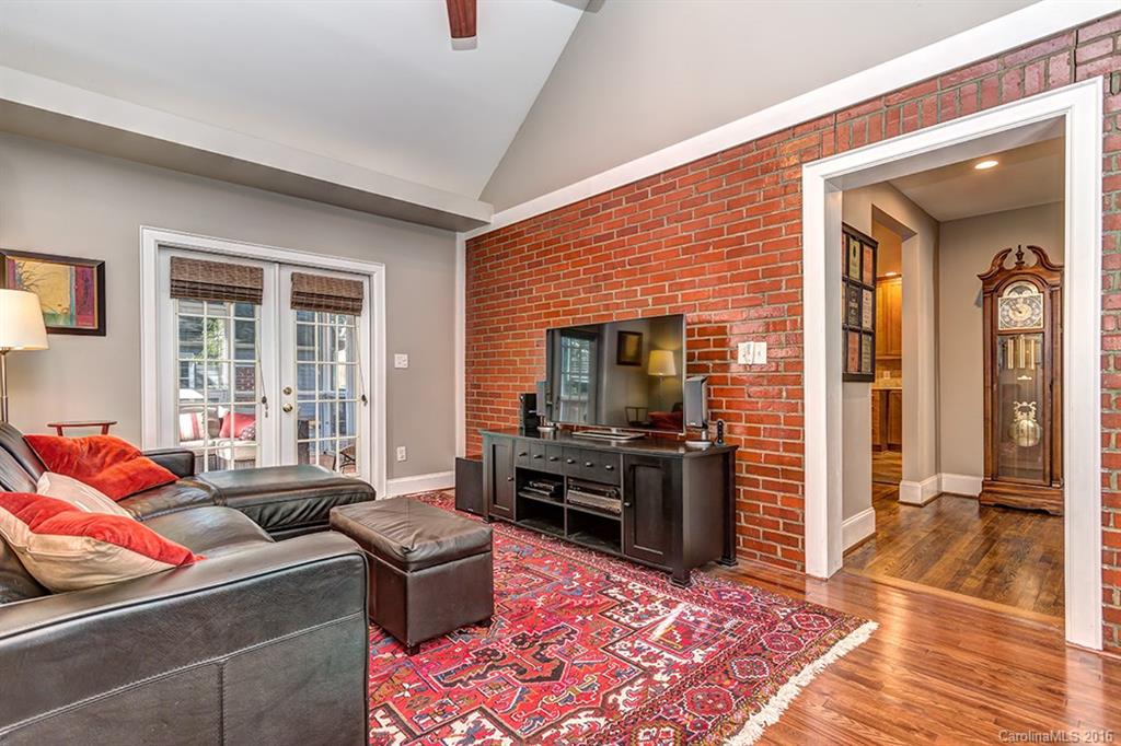 Chantilly - Residential