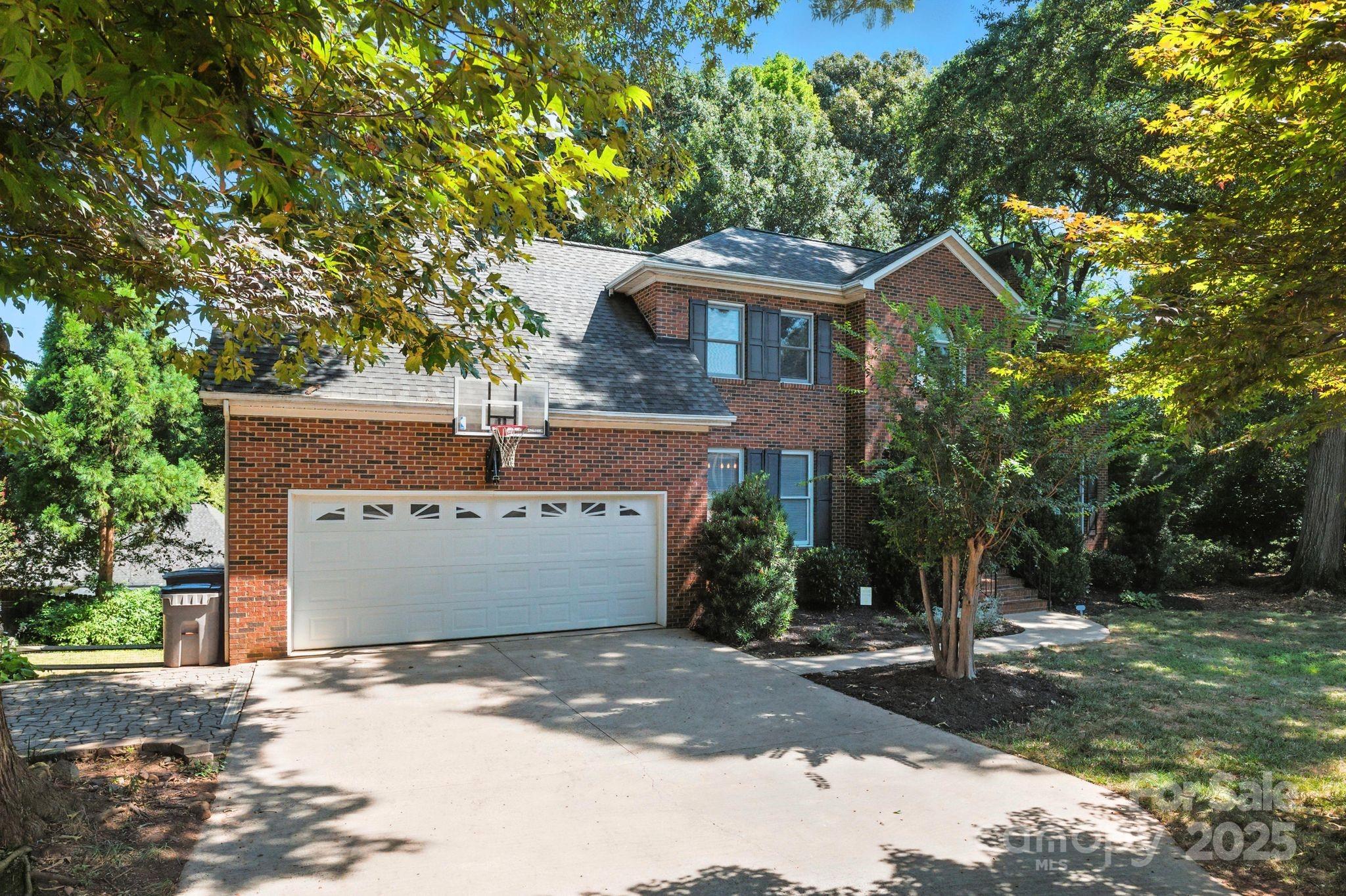 2640 Petersburg Court