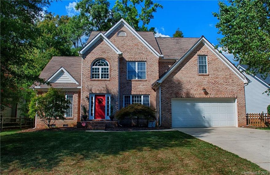 IDEAL FOR ENTERTAINING! Open layout is great for entertaining friends & family. Seller has added impressive features & upgrades: hardwood floors, neutral paint & accents, modern lighting. Multiple kitchen upgrades: custom cabinets, built-in wine rack, stainless appl, granite counters, tile back splash. Updated fixtures & counters in ALL baths. 1st flr Master w/walk-in closet, dual vanities, garden tub, separate shower. Spacious 2nd floor media room. Cozy screened-in porch, extended deck & patio.