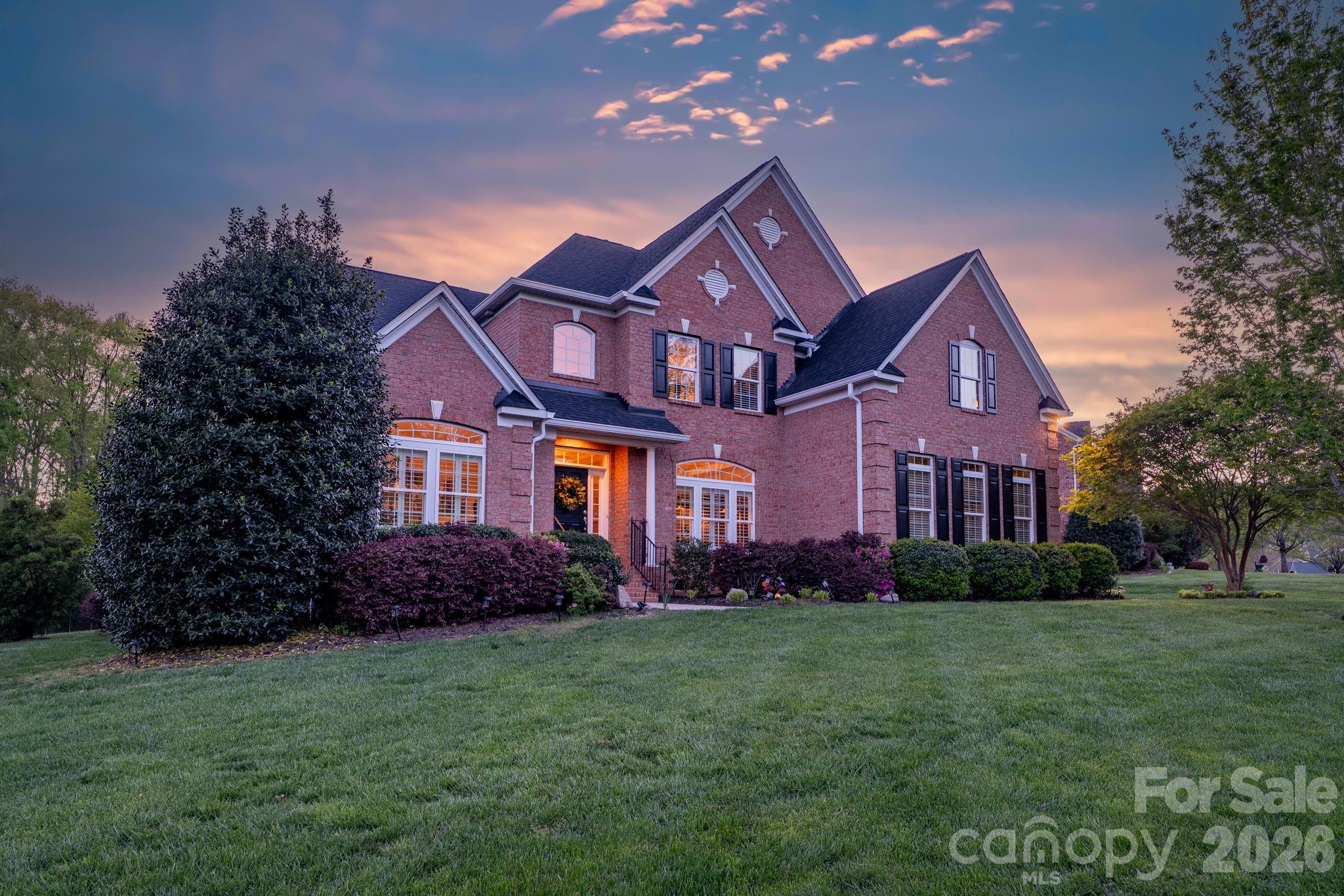 7122 Yellowhorn Trail