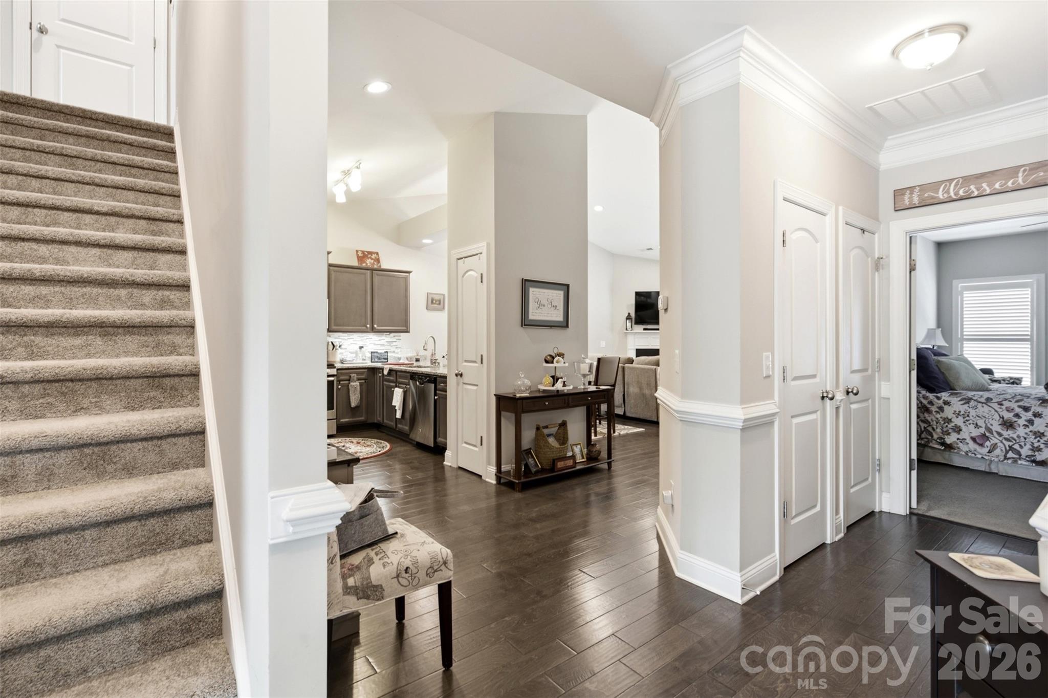 106 Turnberry Court