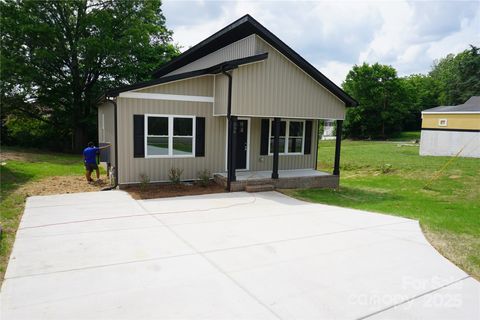 256 Lincoln Street SW 1 Concord NC 28025