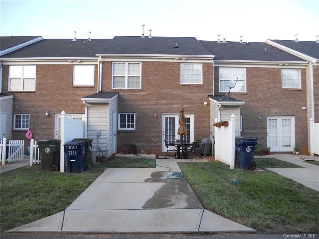 Oakhurst - Residential Lease