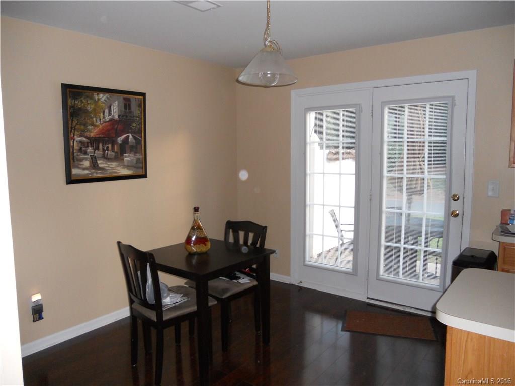 Oakhurst - Residential Lease