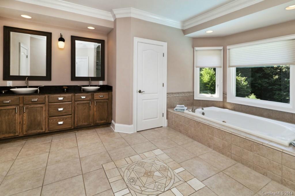 Piper Glen - Residential