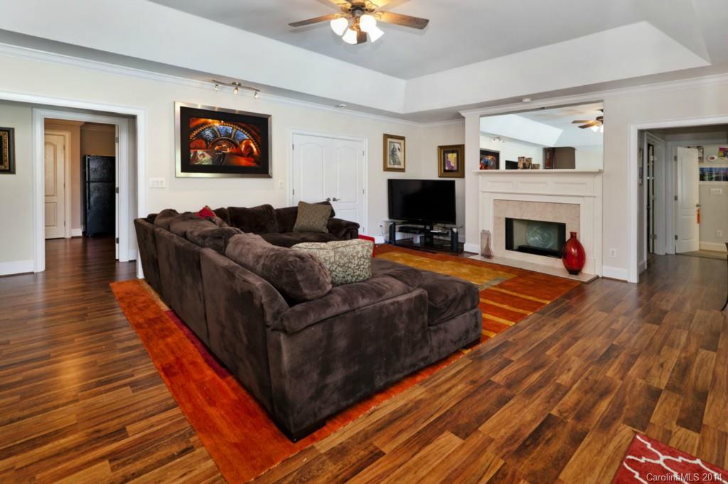 Piper Glen - Residential