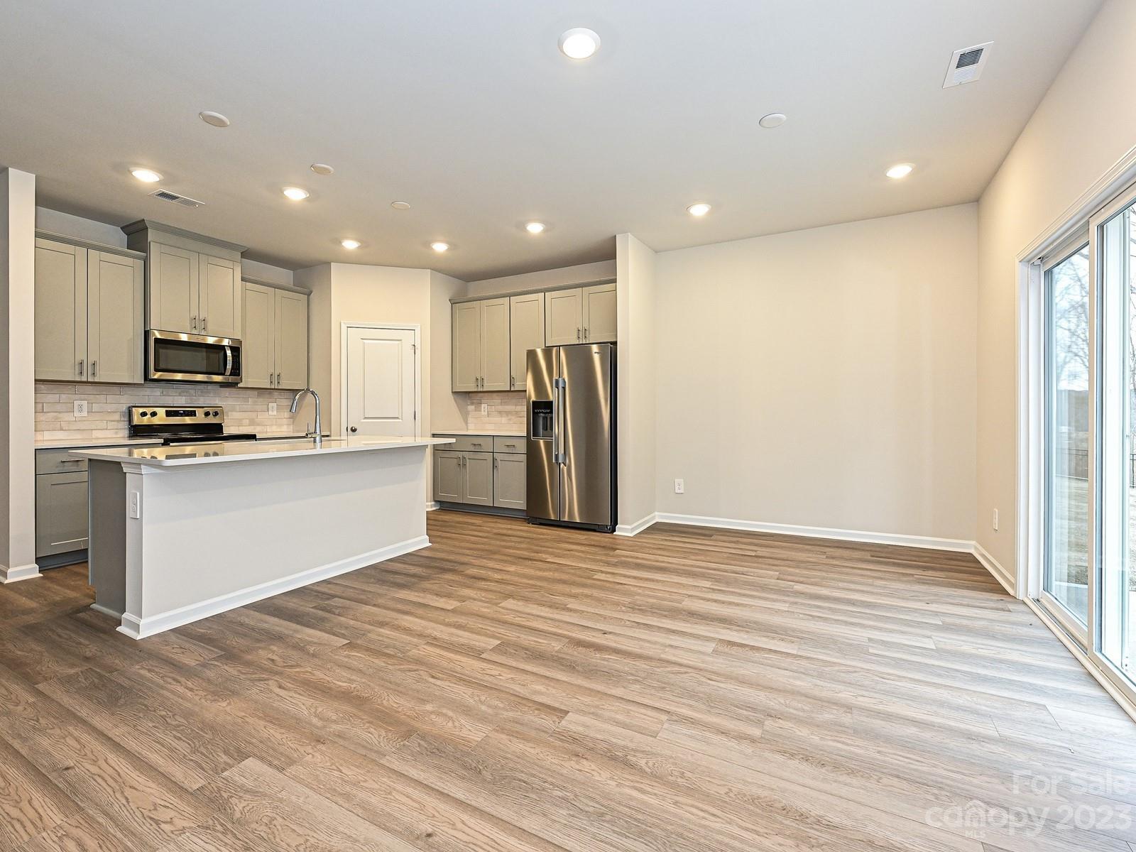 Harper Landing - Residential