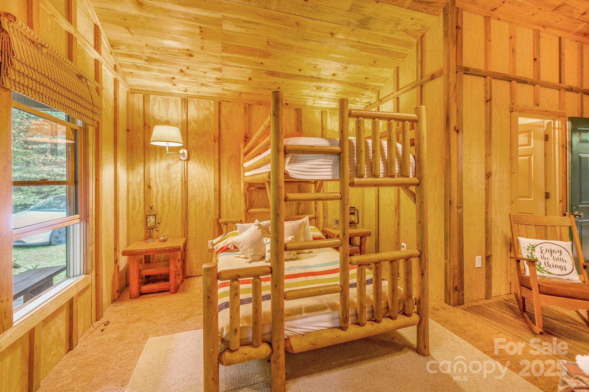 Laurel River Crossing - Land