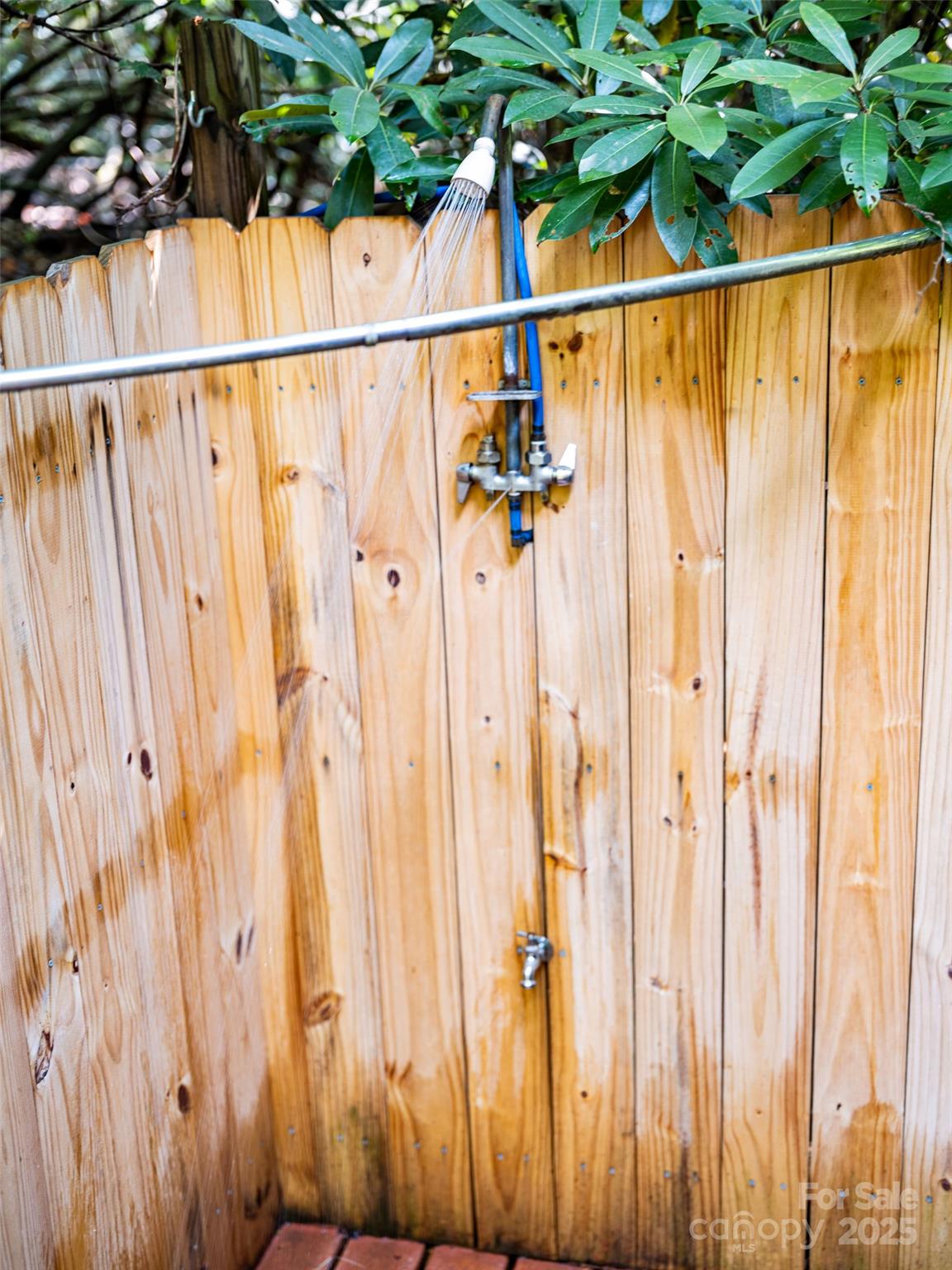 Laurel River Crossing - Land