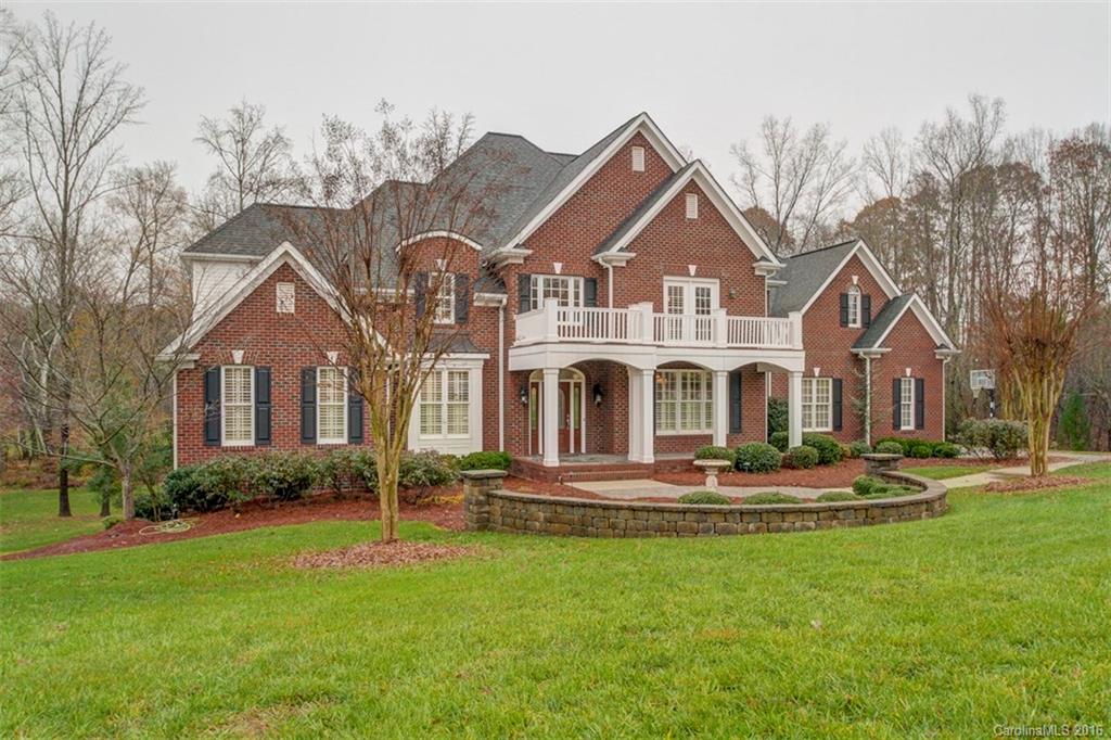 Whispering Winds - Residential