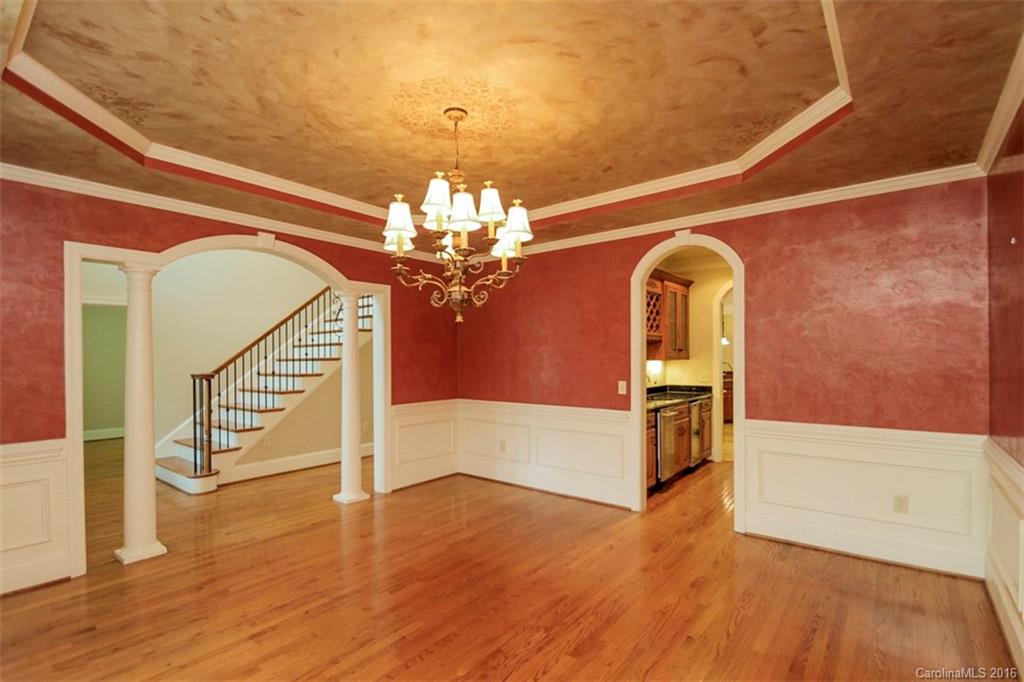 Whispering Winds - Residential