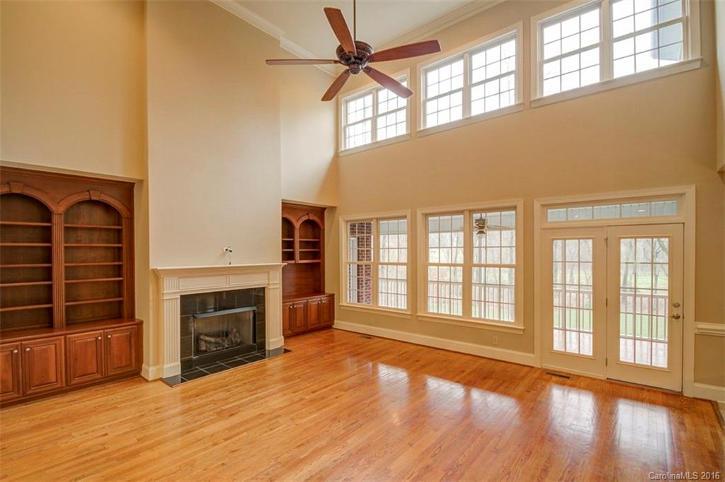 Whispering Winds - Residential