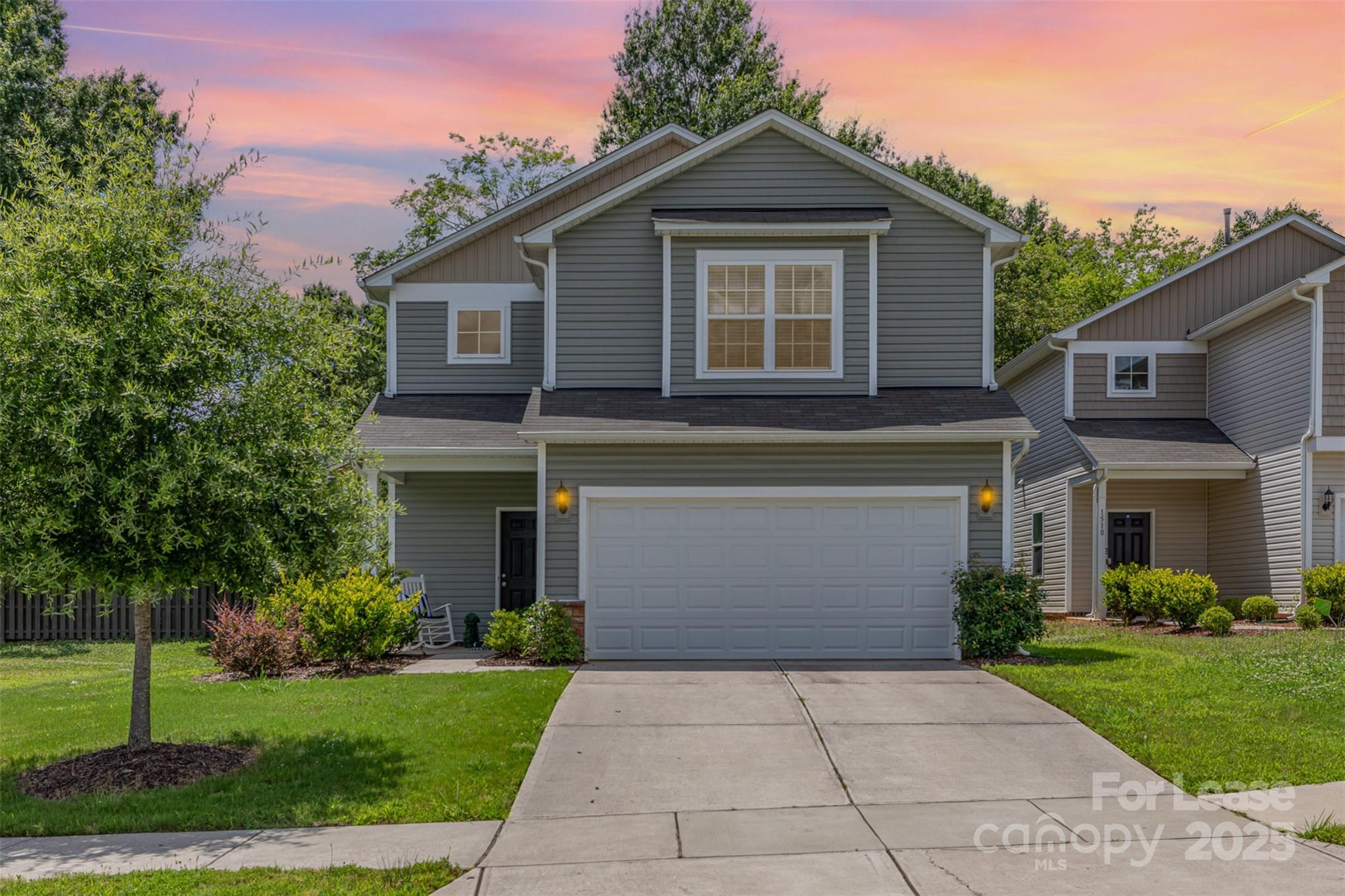 Charlotte, North Carolina 28210, United States, 4 Bedrooms Bedrooms, ,3 BathroomsBathrooms,Residential,Active,153619