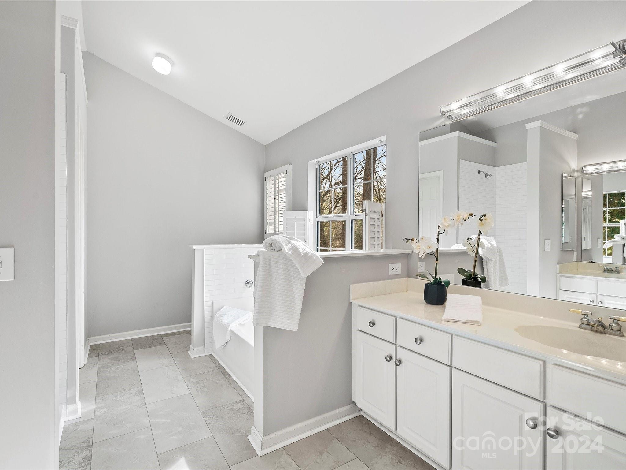 Monterey Landing - Residential