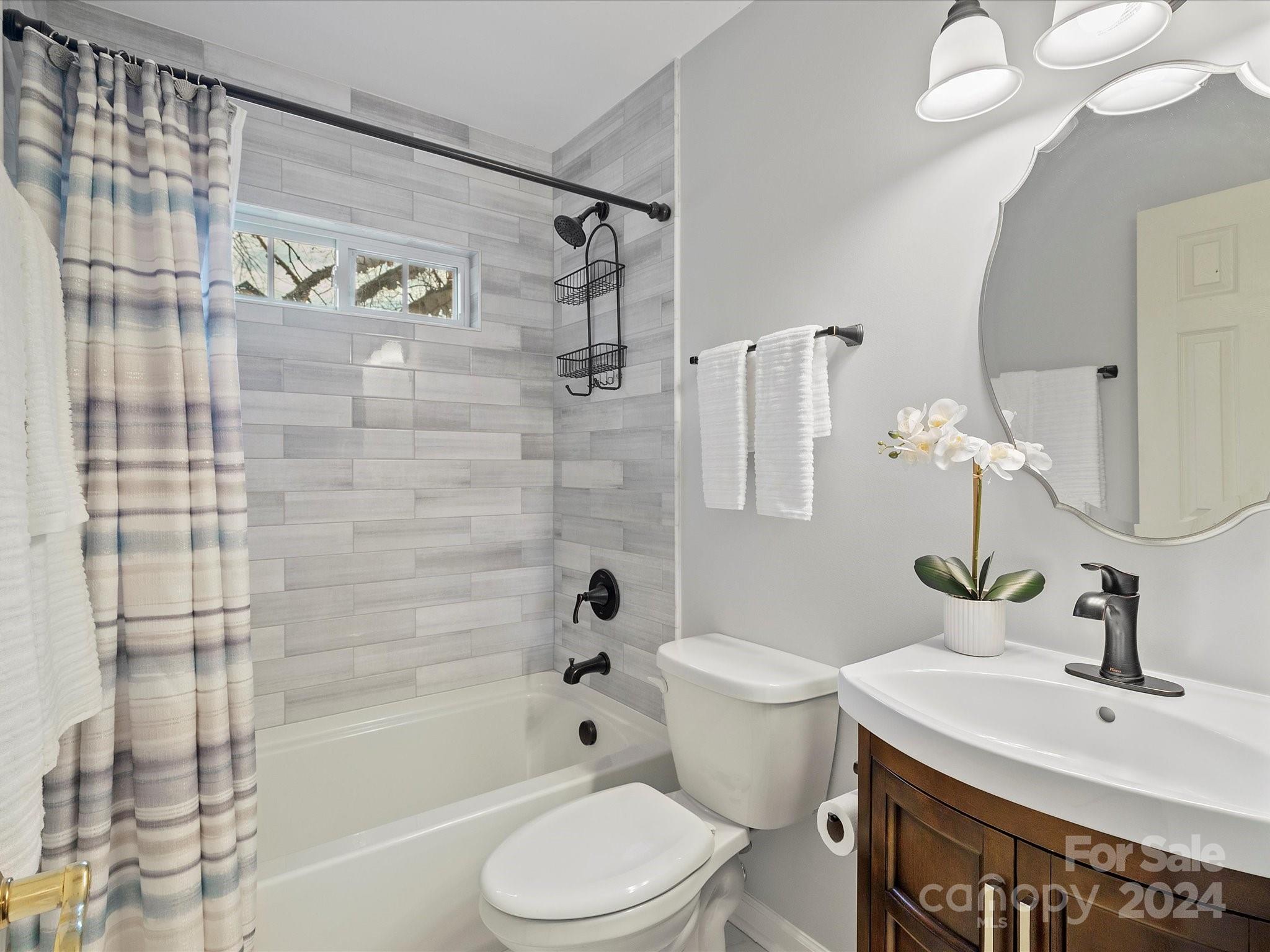 Monterey Landing - Residential