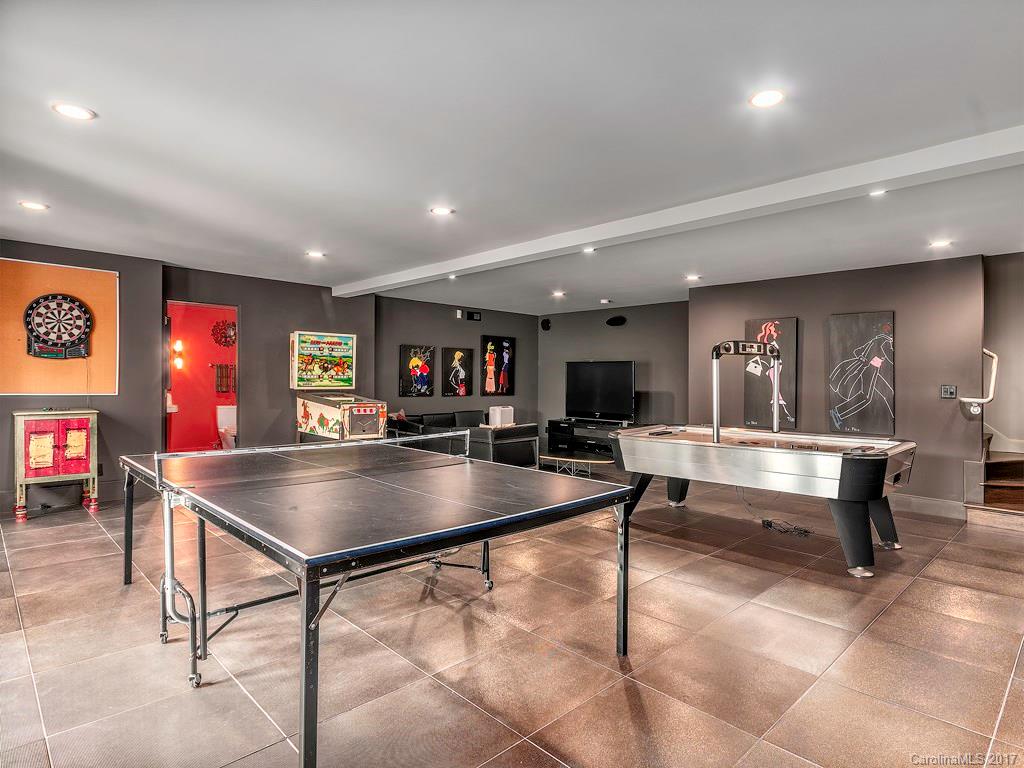 Kimberly Knoll - Residential