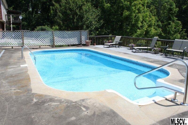 Olde Farm - Residential