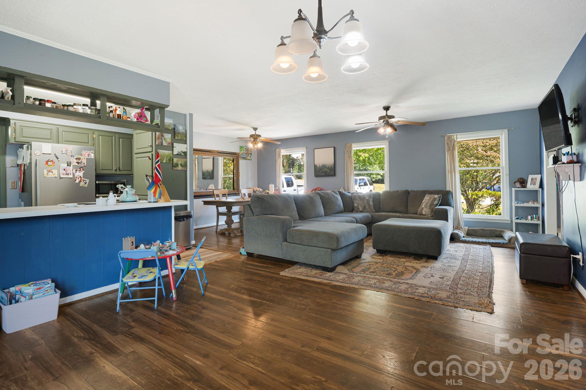 147 Ridgeland Drive