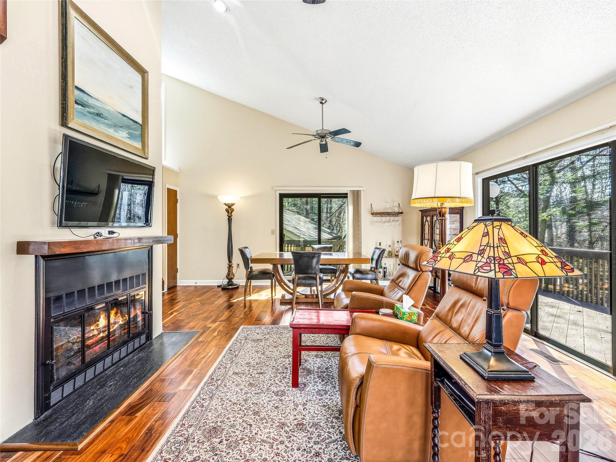 Cedarwood Estates - Residential