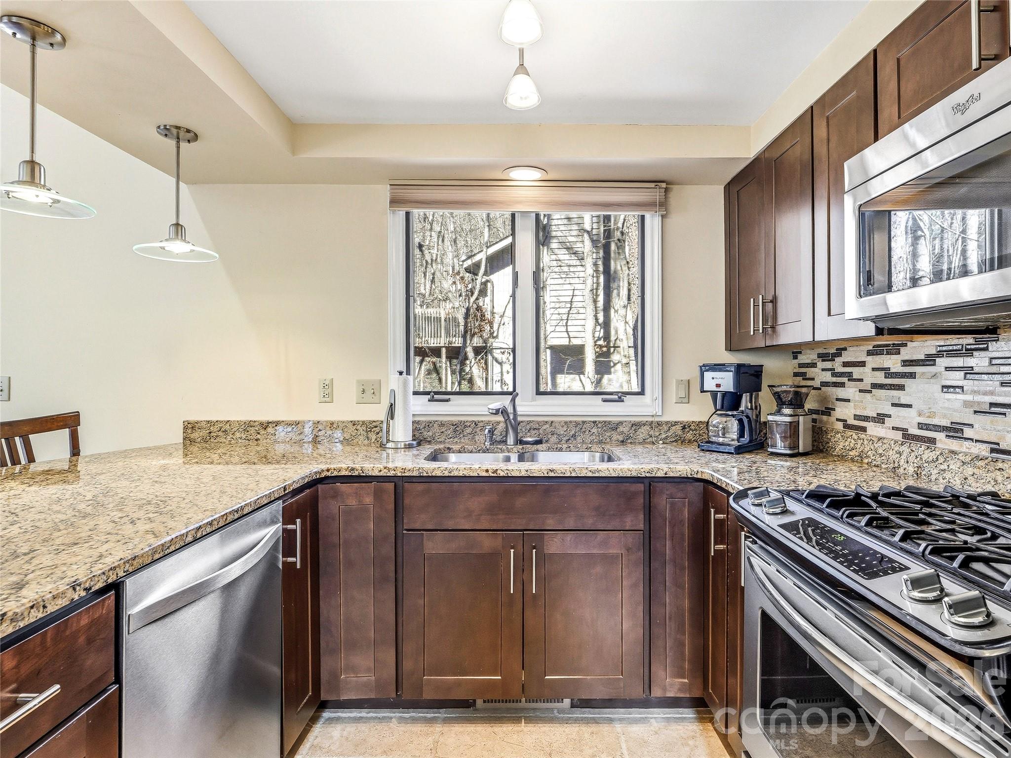 Cedarwood Estates - Residential